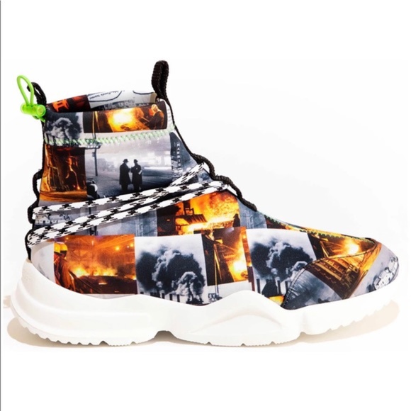 John Geiger 002- “PIXBURGH all over print” - Picture 1 of 5